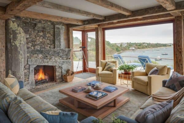 featured posts image for Cozy beach house retreat with amazing views of Edgartown Harbor