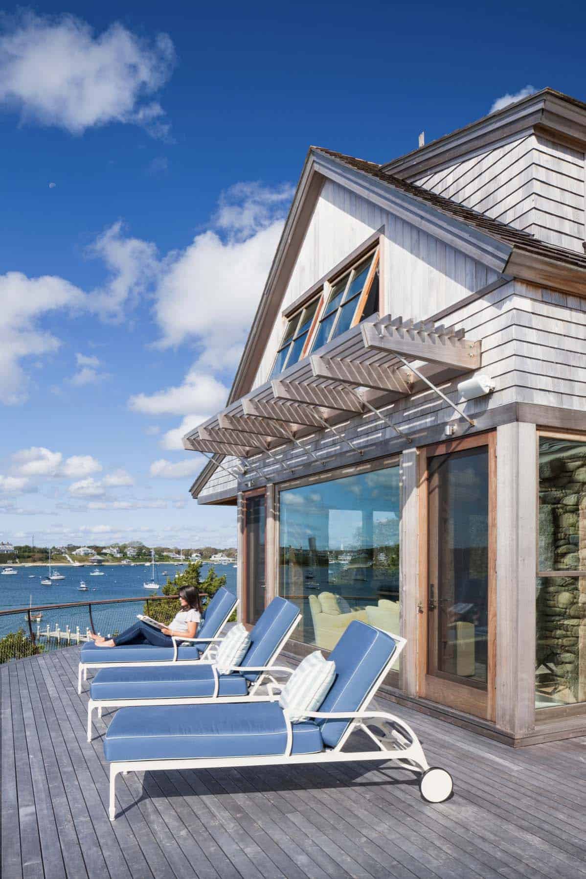 beach-house-deck