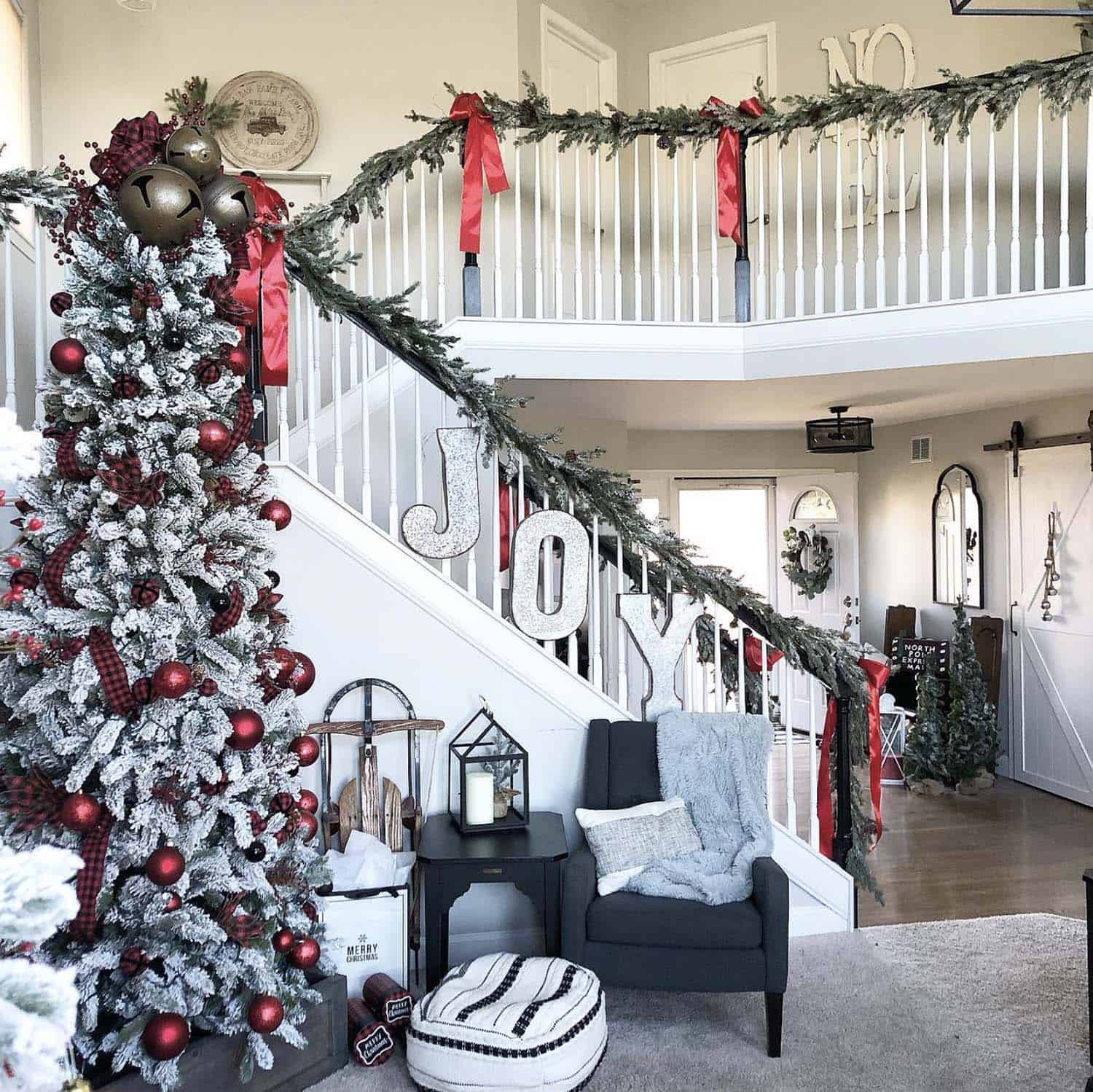 christmas-decorated-staircase-with-galvenized-letters