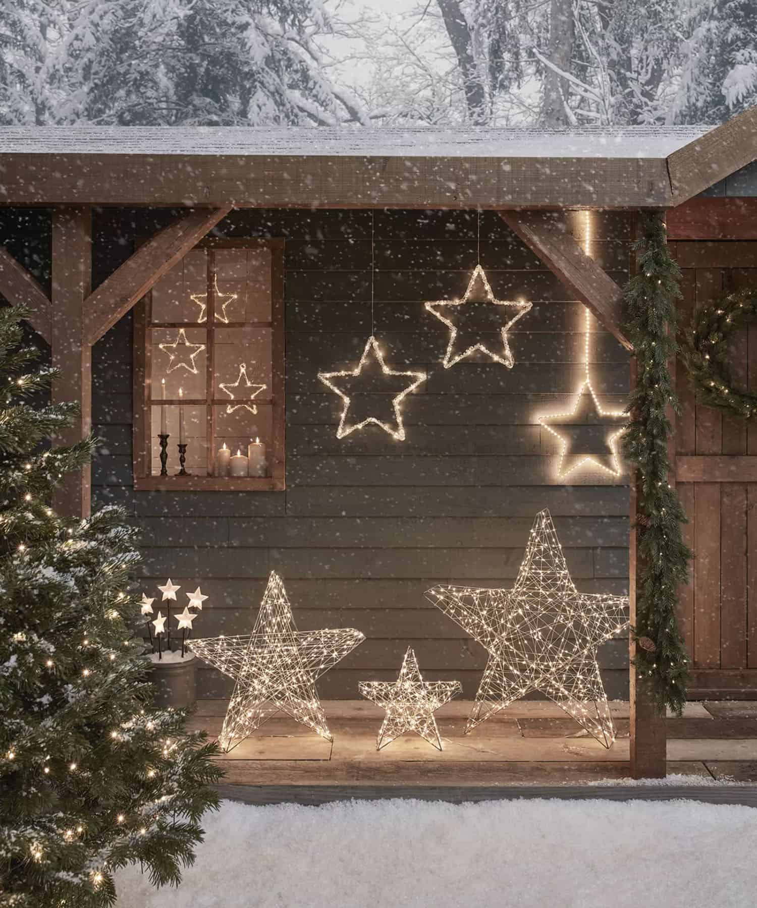 christmas-porch-decor-sparkling-star-lights