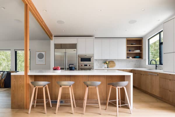 featured posts image for Tour a San Francisco Bay house in all its midcentury modern glory