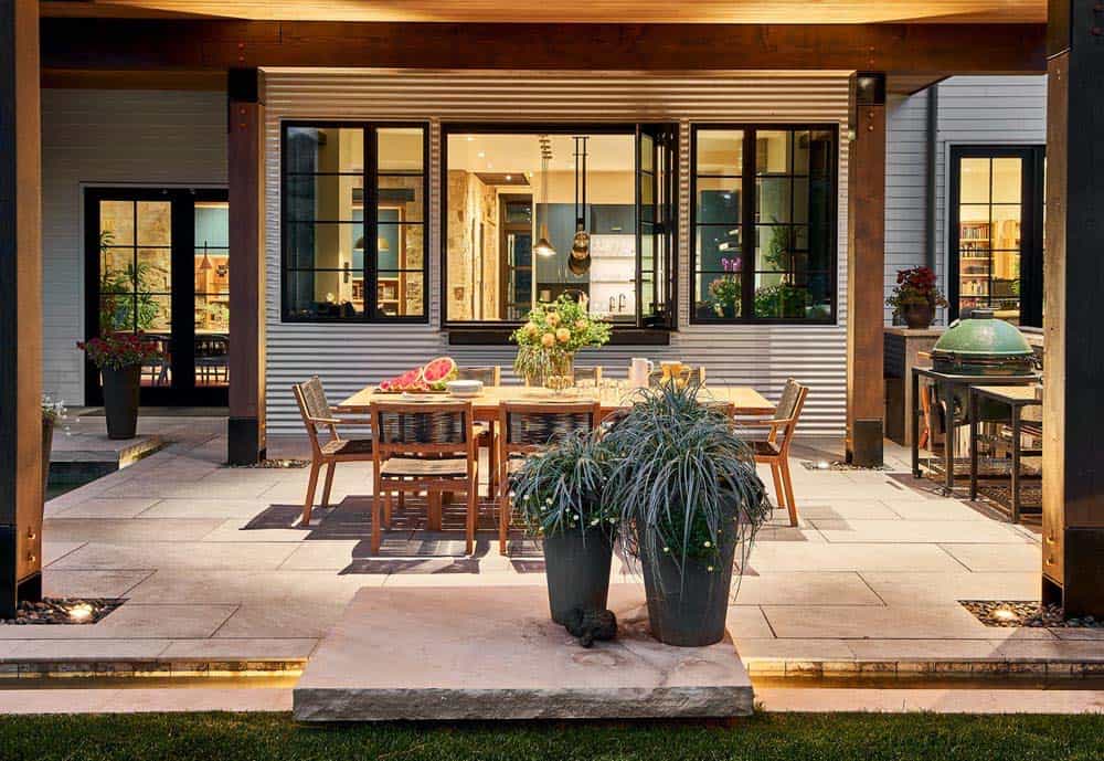 modern-farmhouse-patio