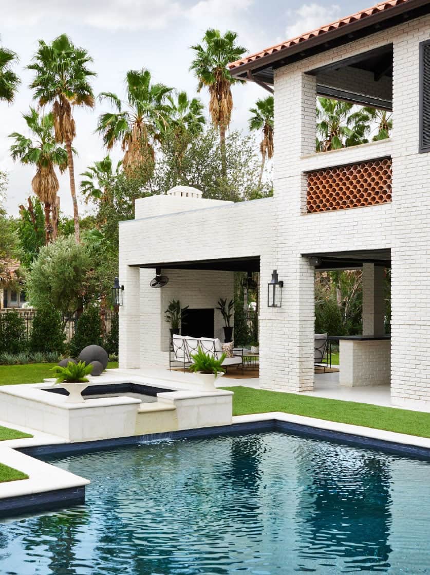 modern-mediterranean-style-home-exterior-pool
