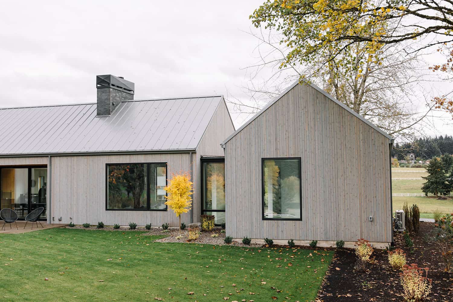 modern-scandinavian-home-exterior