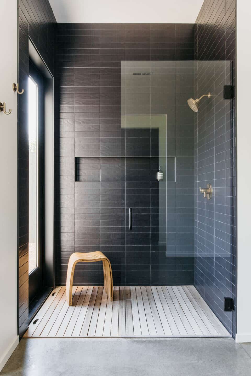 modern-scandinavian-bathroom-shower