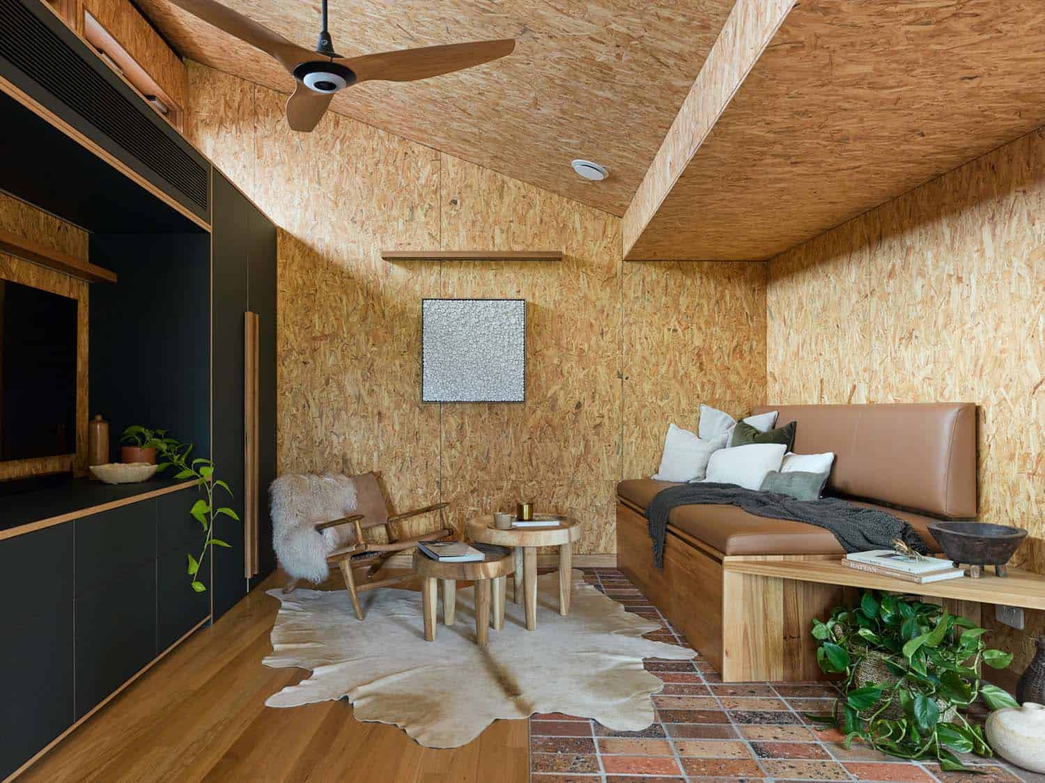 passive-house-modern-living-room