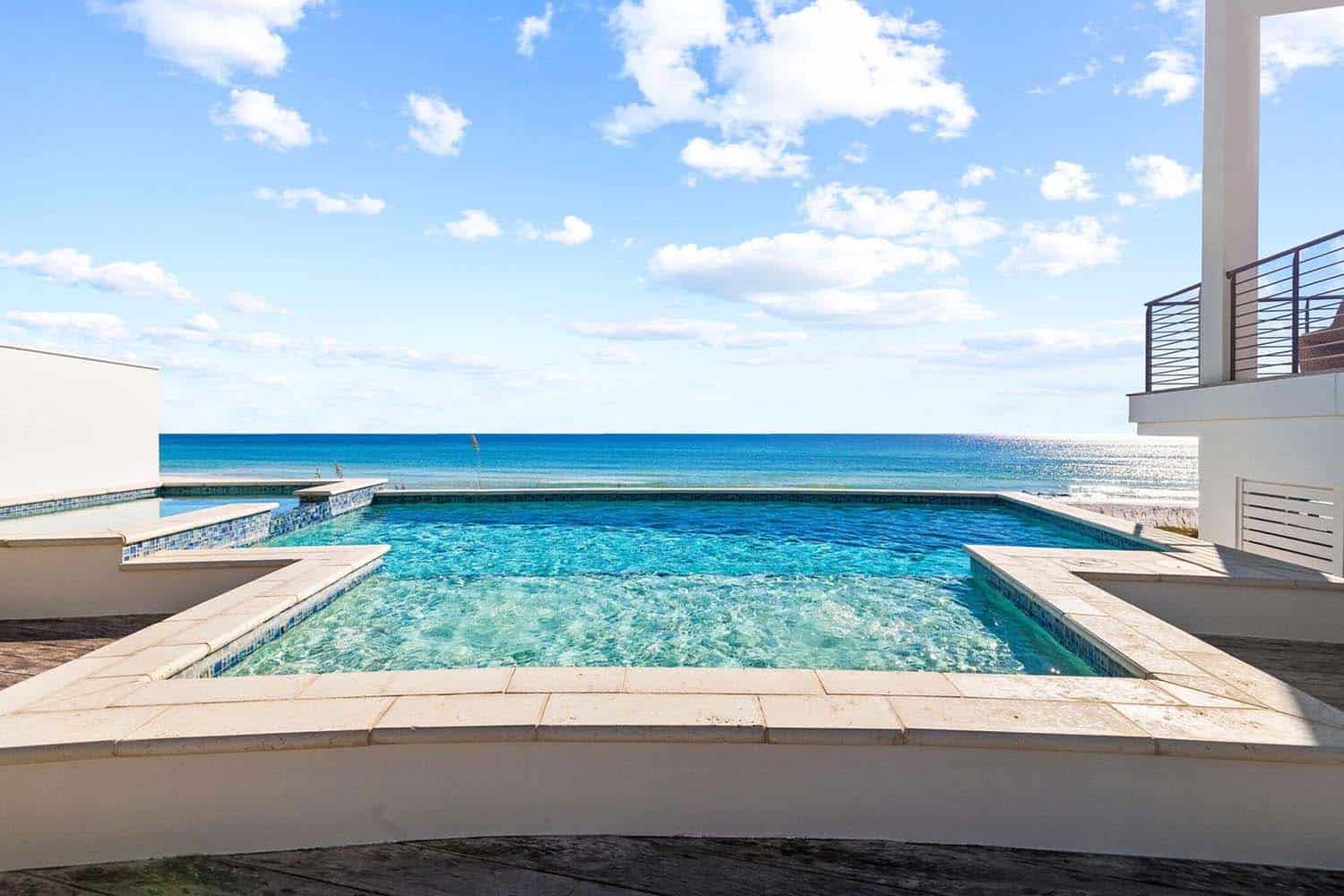 beach-house-swimming-pool