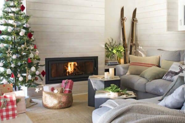 featured posts image for Step into a cozy cabin decorated for Christmas in the Pyrenees Mountains