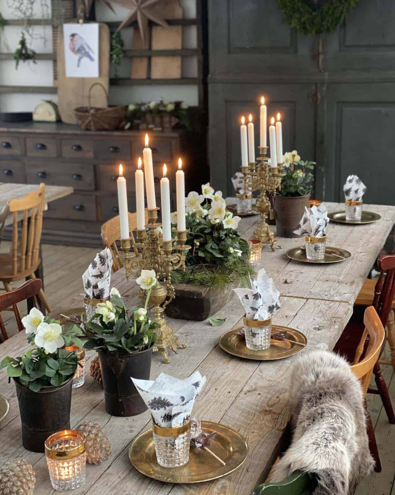vintage-christmas-table-setting