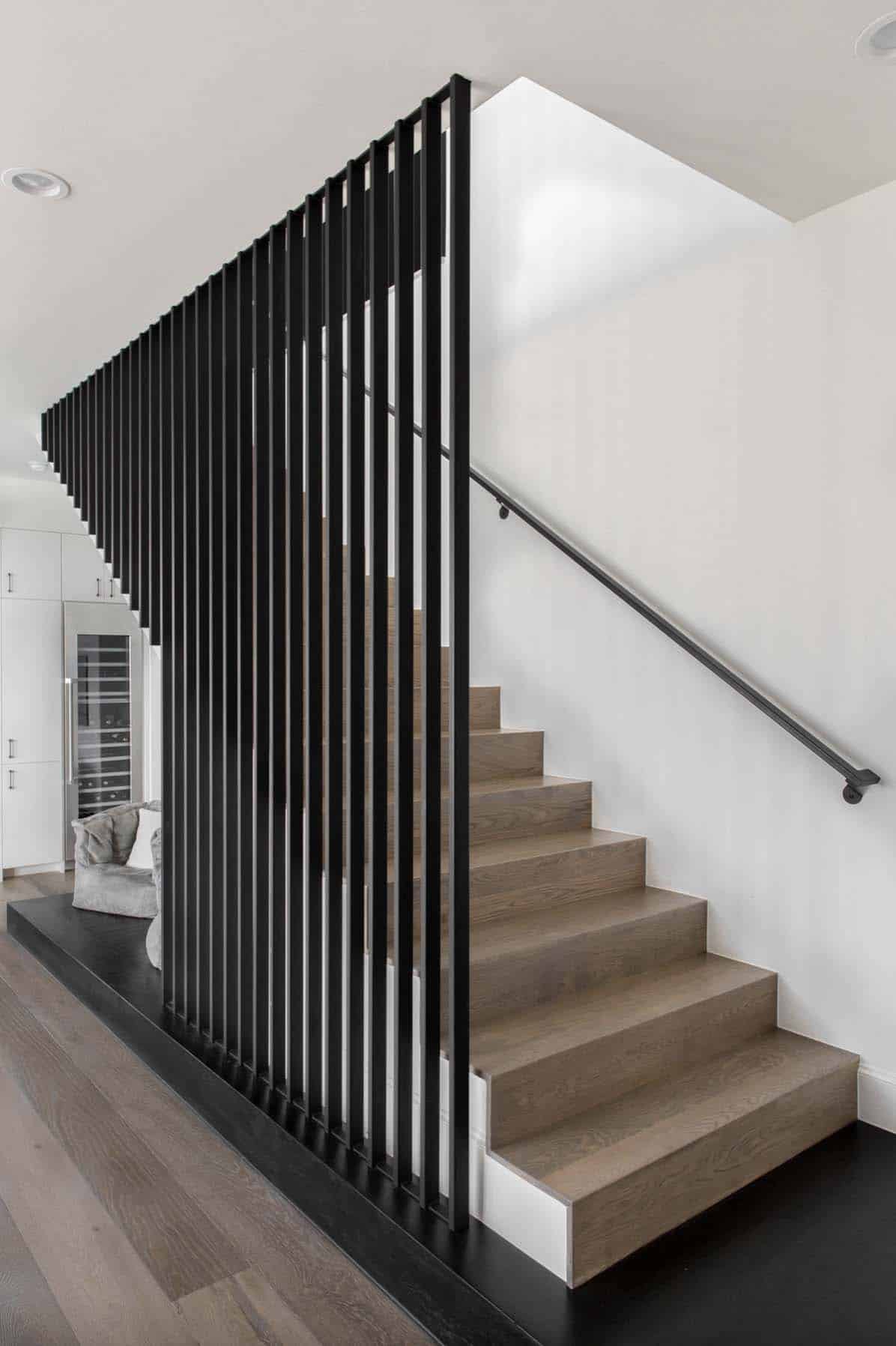 contemporary-farmhouse-staircase