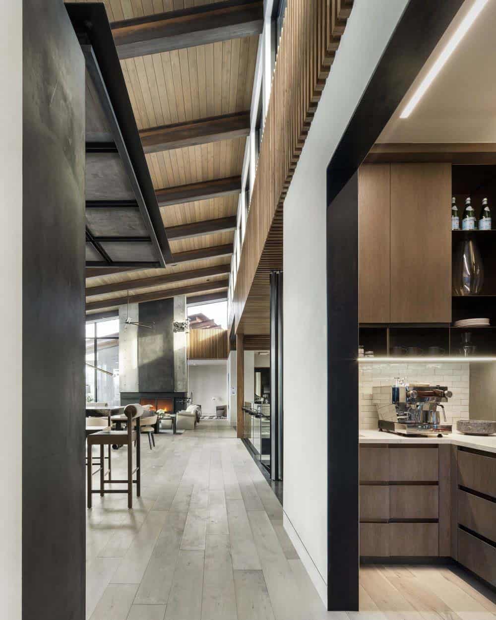 industrial-modern-kitchen-pantry