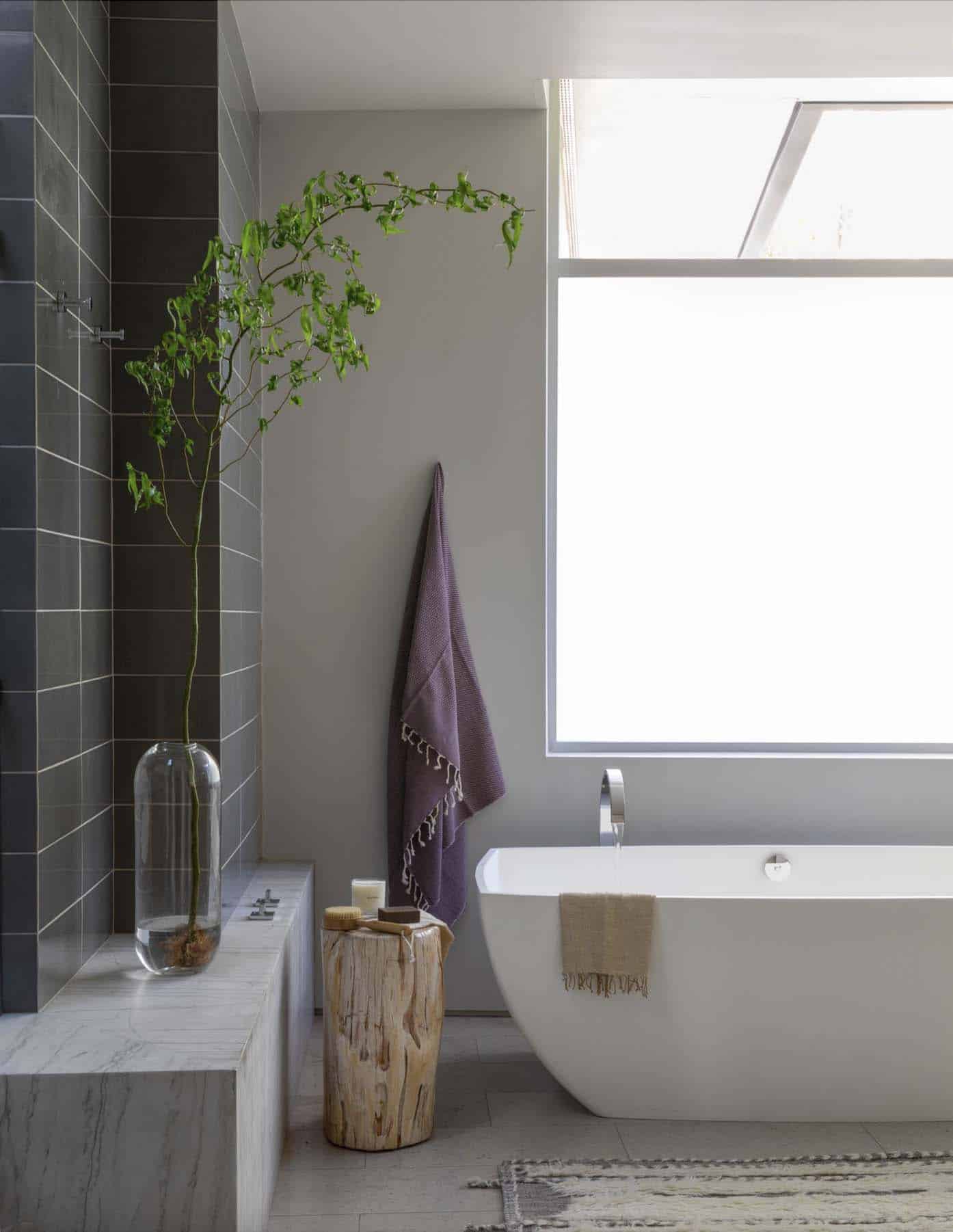 mid-century-bathroom-with-a-freestanding-tub
