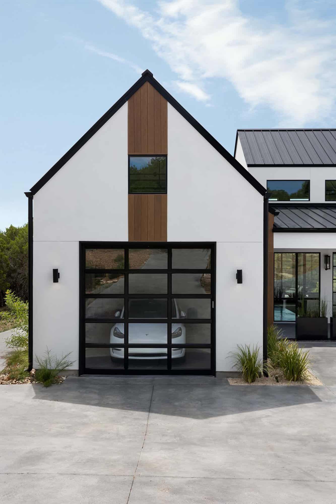 modern-scandinavian-farmhouse-exterior