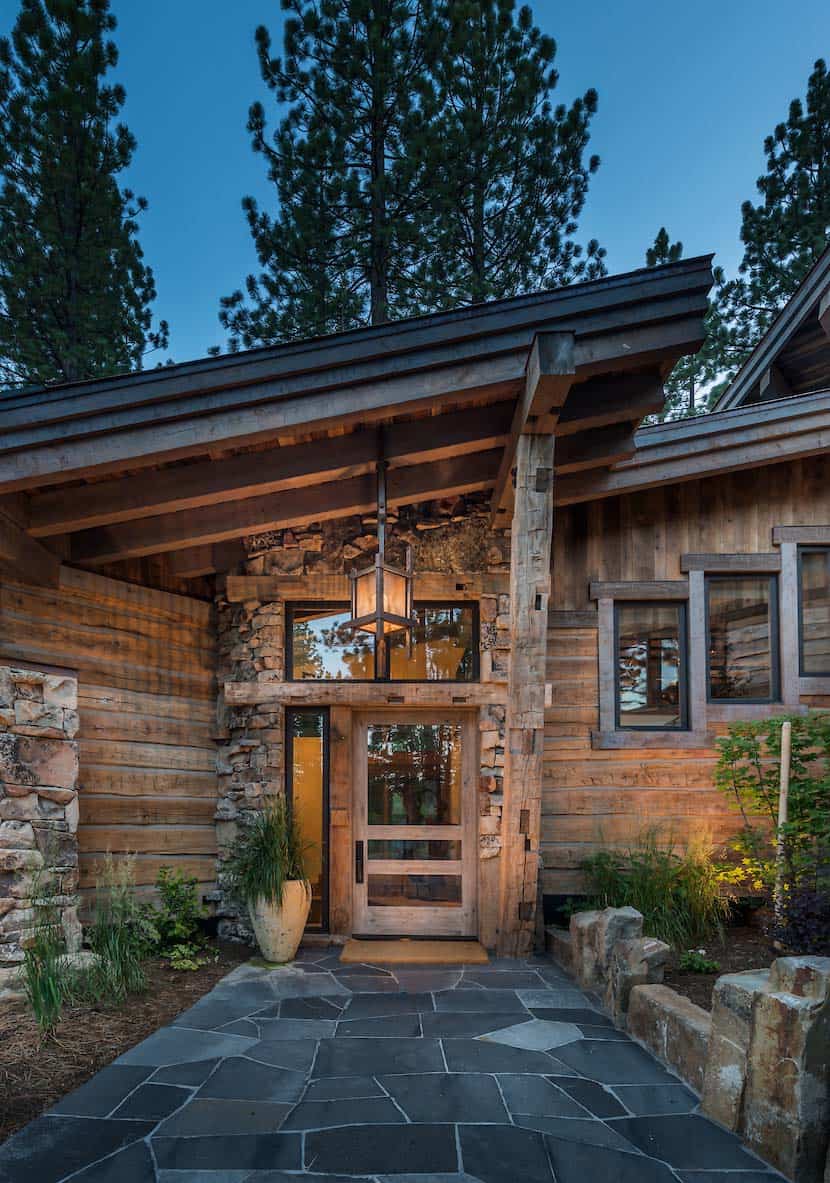 rustic-modern-mountain-home-entry