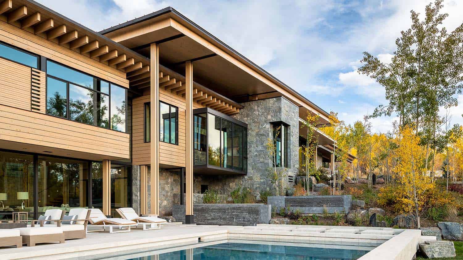 modern-mountain-home-exterior-with-a-pool
