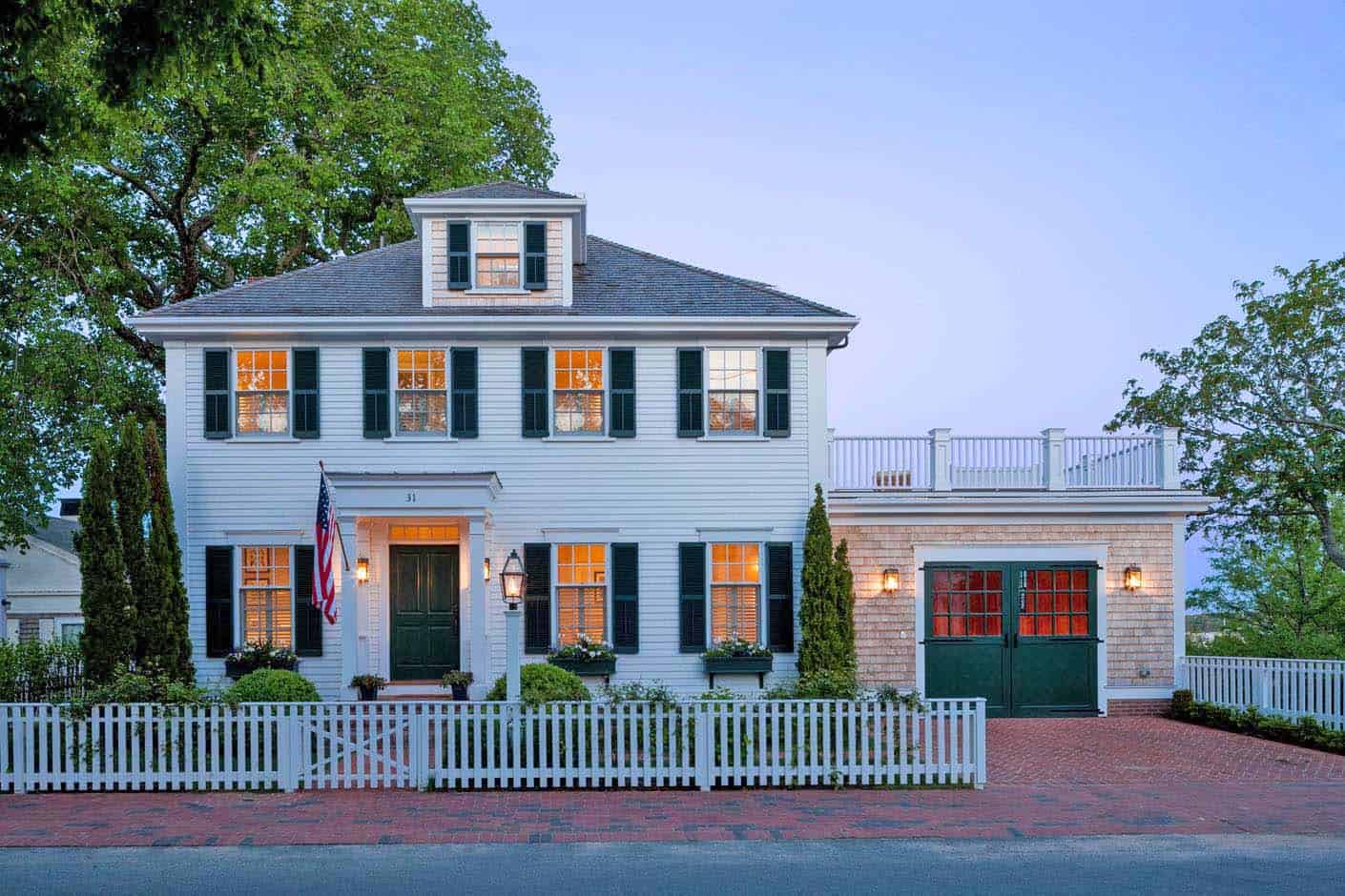 A Federal Colonial waterfront home gets a stunning restoration in Edgartown