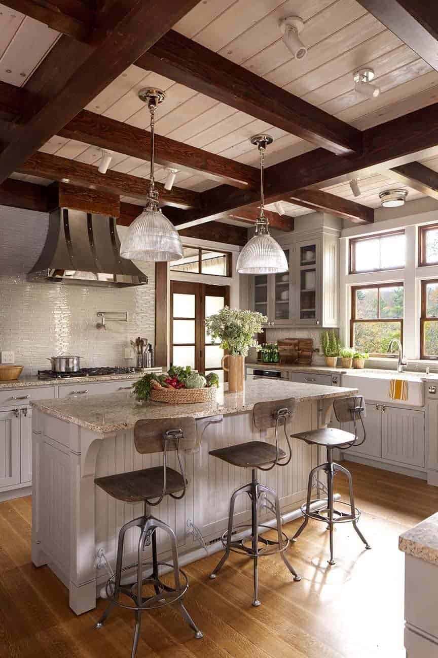 lodge-style-timber-frame-home-kitchen
