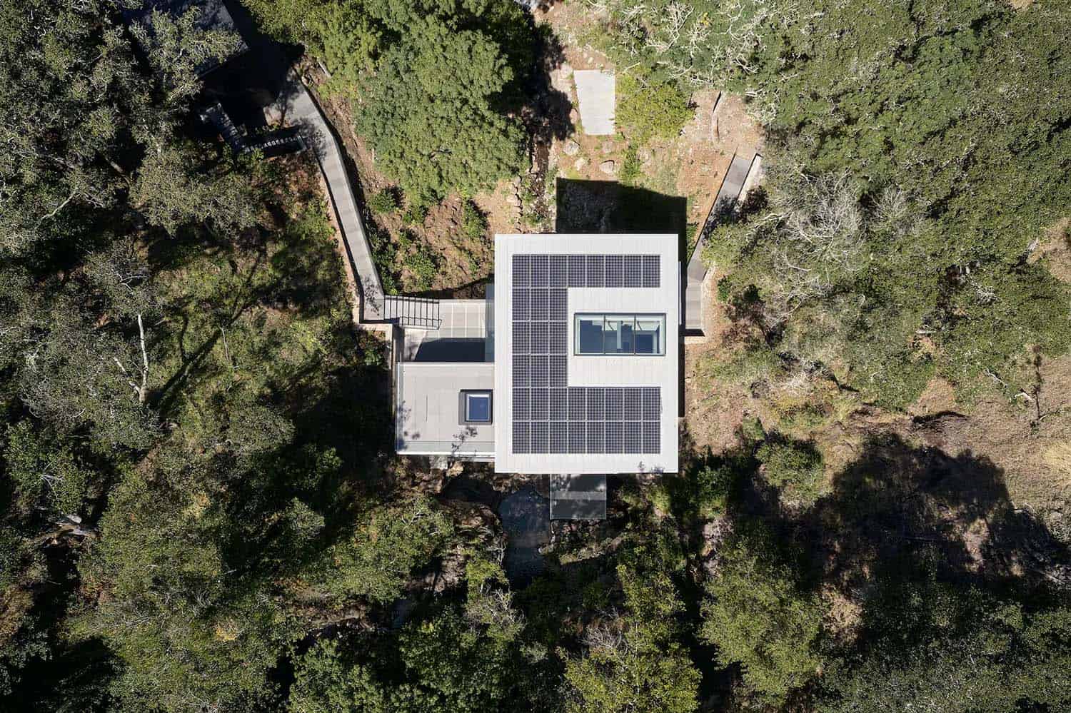 modern-house-exterior-aerial-view-with-roof-solar-panels