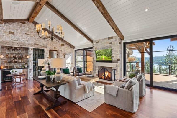 featured posts image for A modern mountain retreat with breathtaking views of Coeur d’Alene Lake