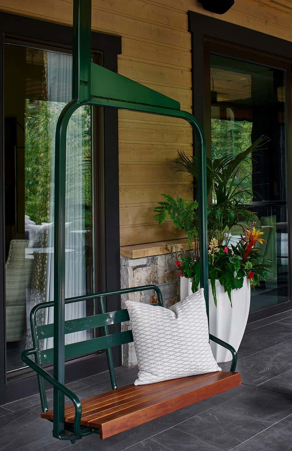 mountain-contemporary-home-patio-with-a-ski-lift