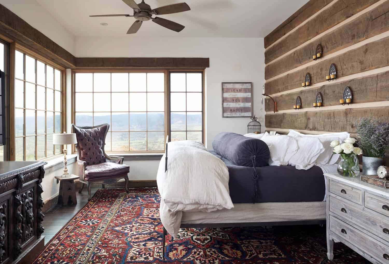 mountain-farmhouse-style-bedroom
