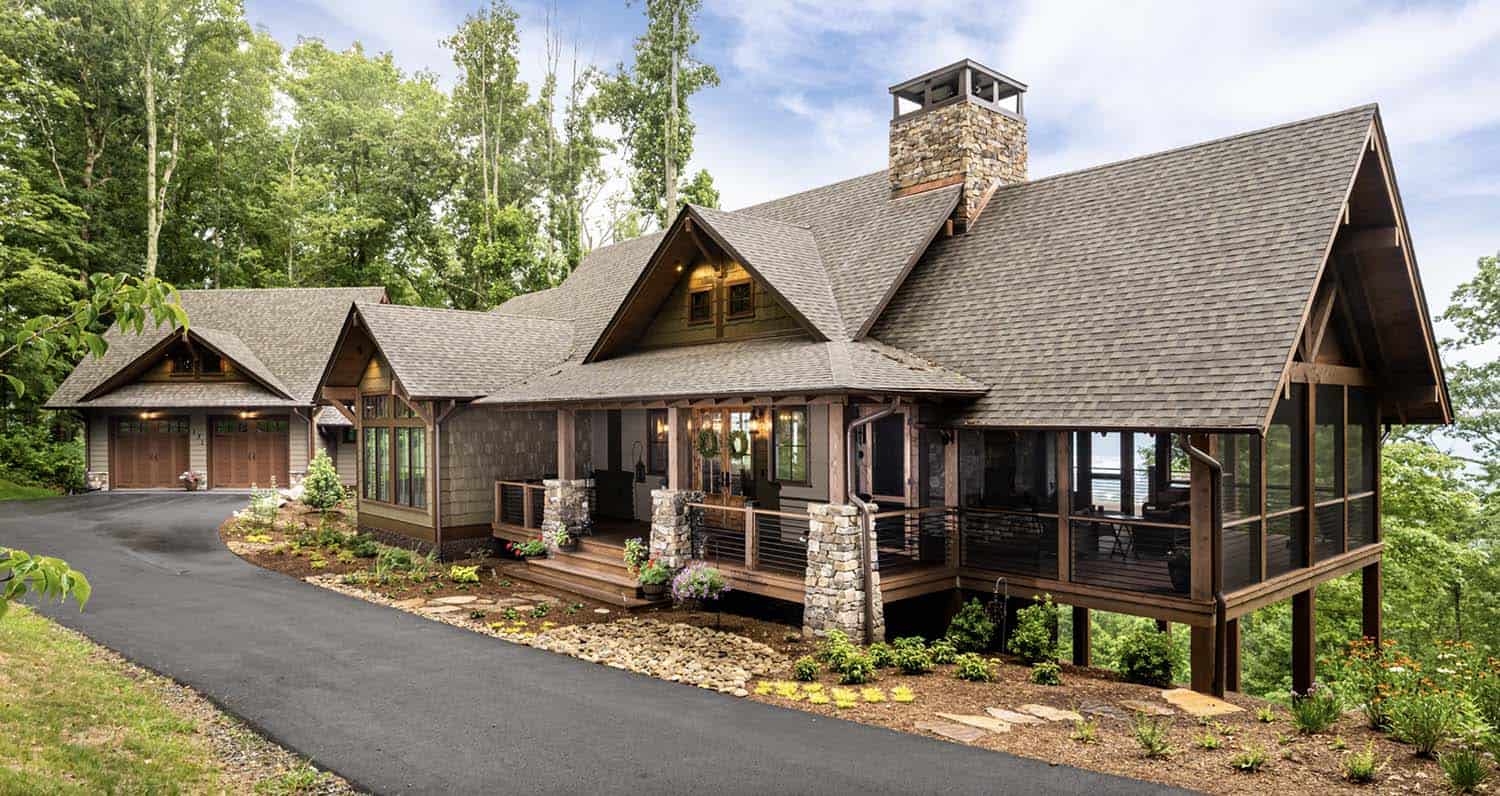 rustic-mountain-lodge-home-exterior