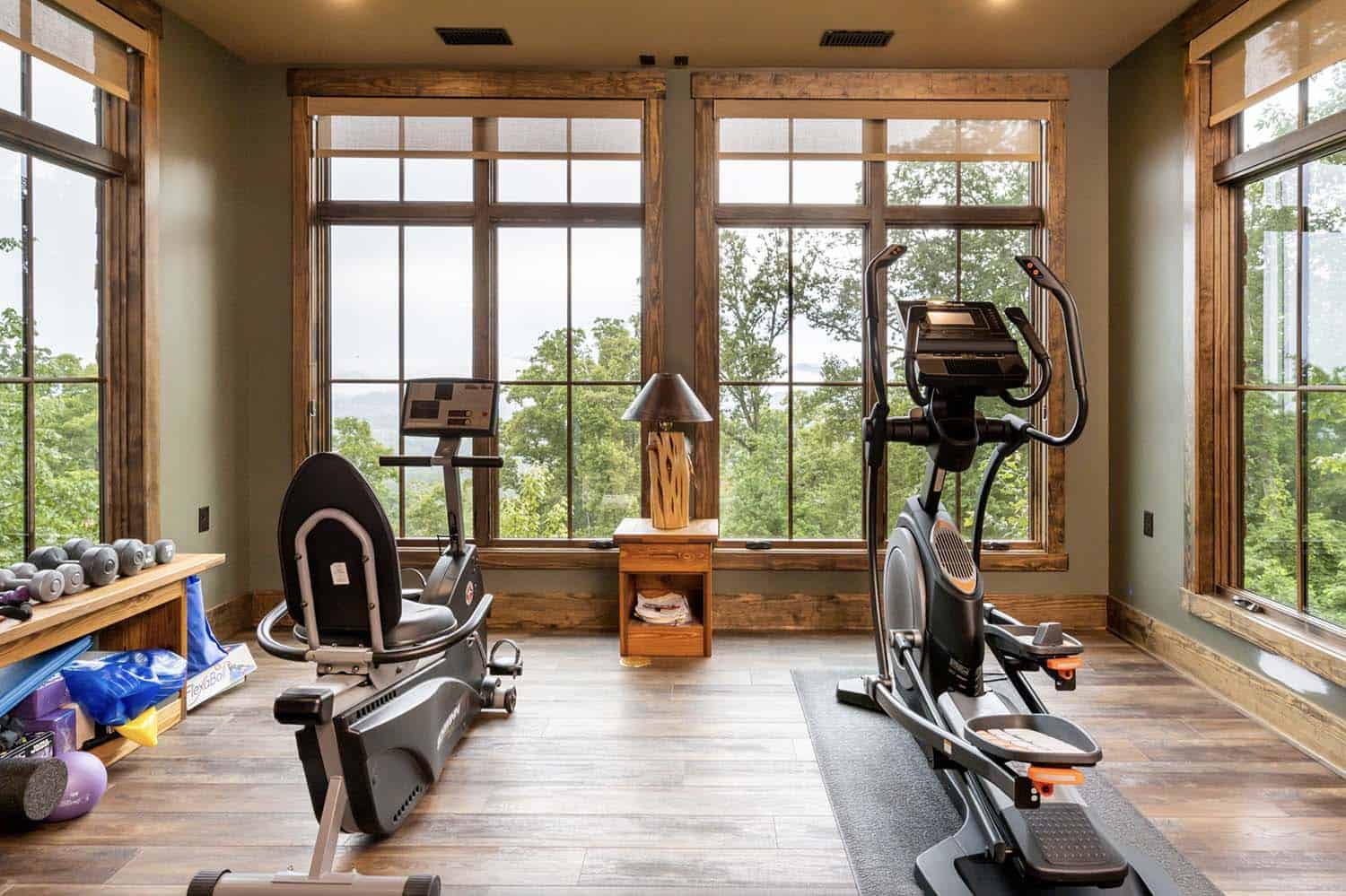 rustic-home-gym