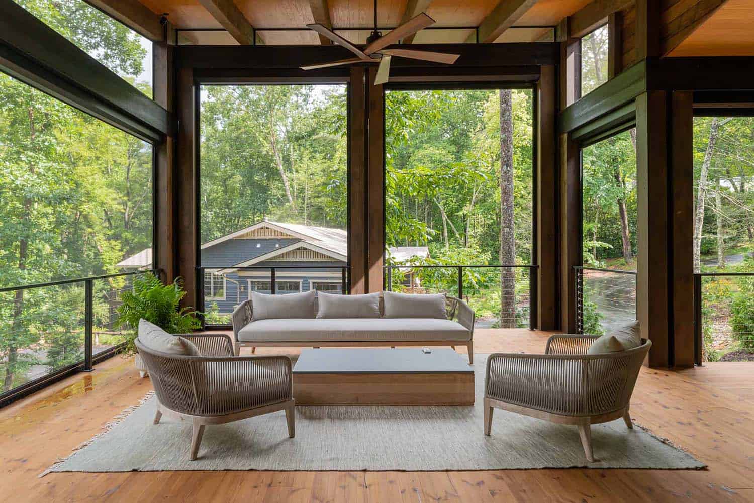 transitional-style-screened-porch