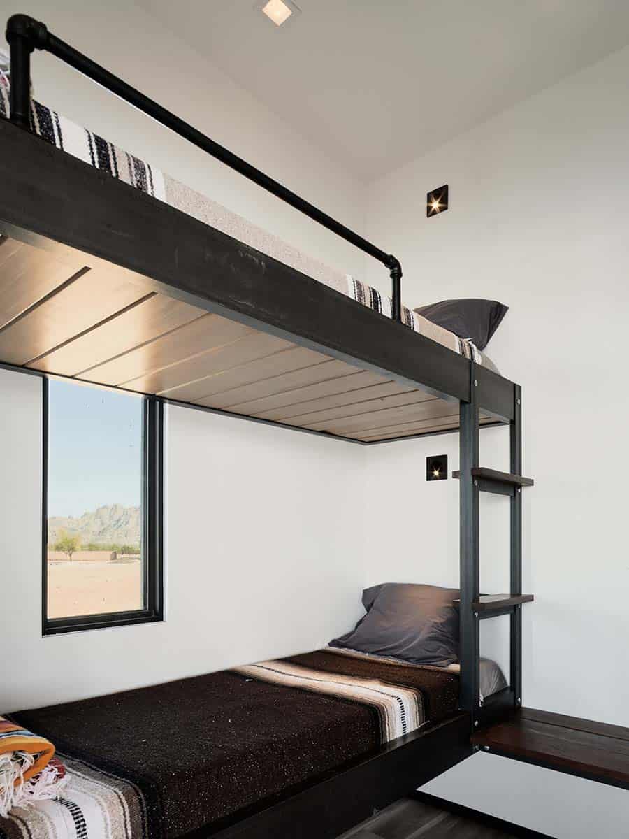modern-desert-boat-bunk-room