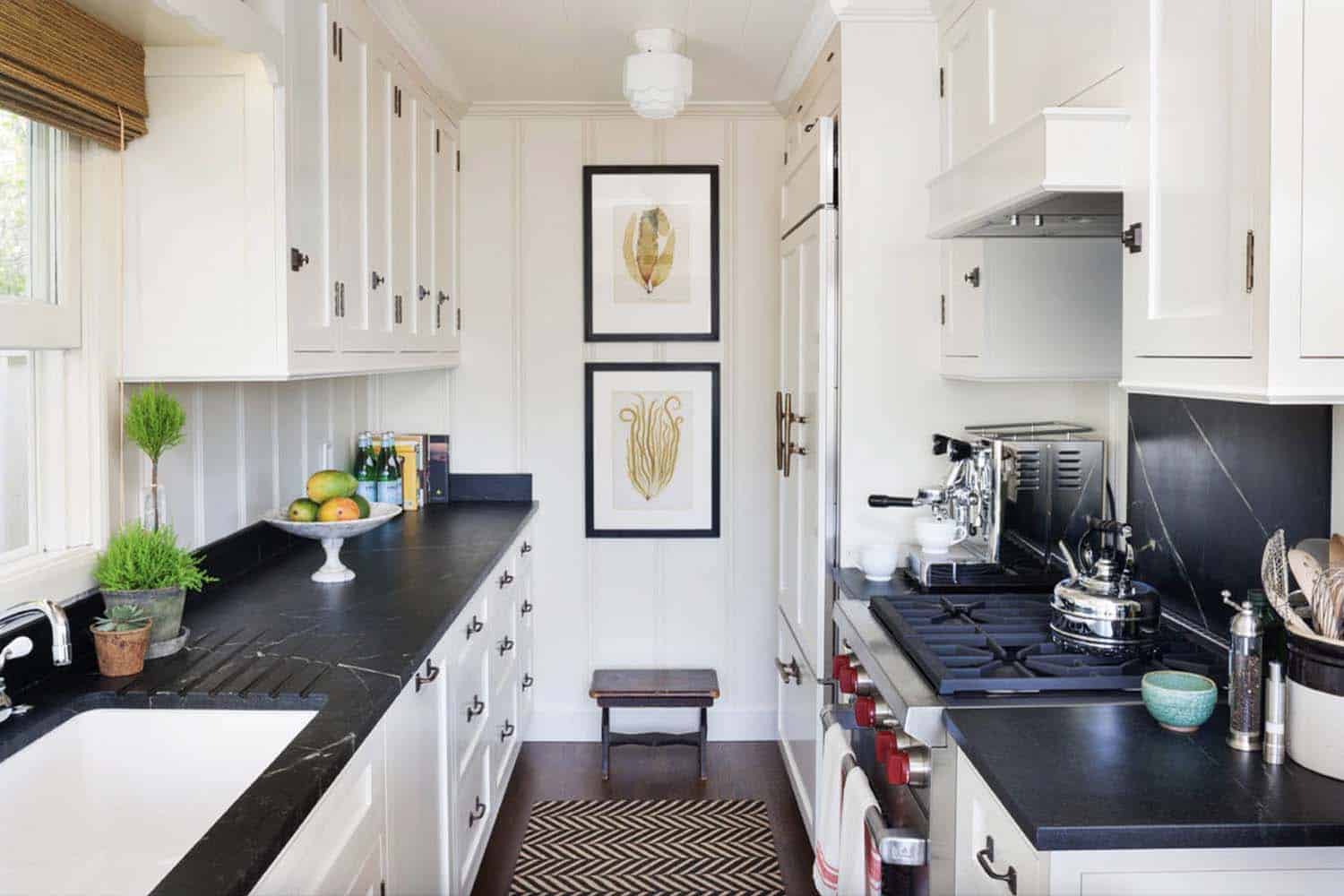 functional-small-kitchen