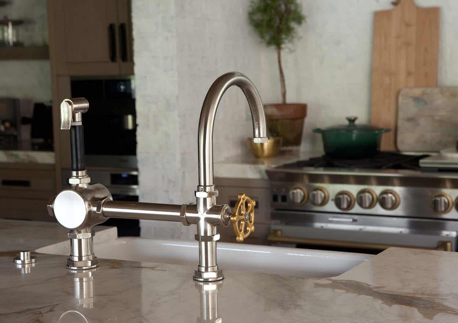 modern-rustic-kitchen-sink
