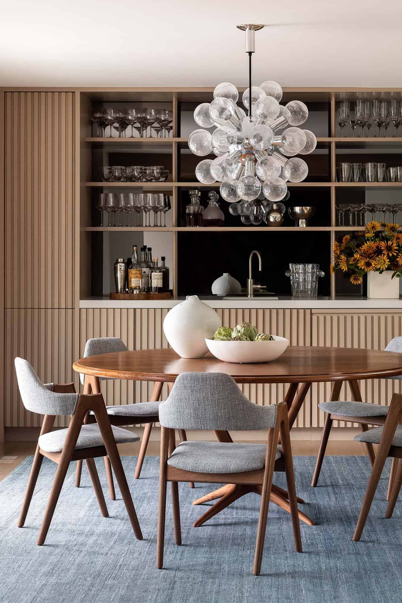 midcentury-modern-dining-room-and-home-bar