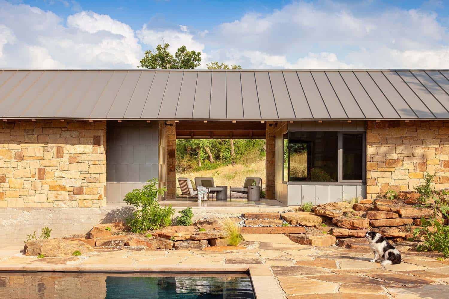 modern-ranch-house-exterior
