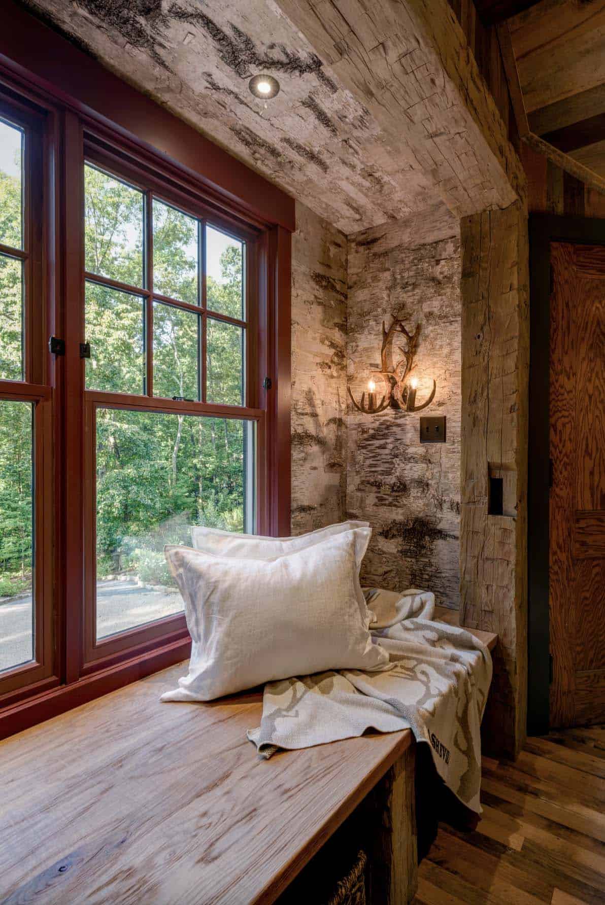 rustic-bedroom-window-seat