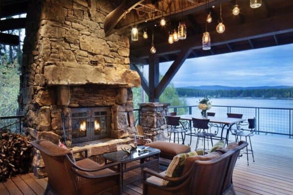 featured posts image for See this marvelous lake house in Montana with inviting rustic details