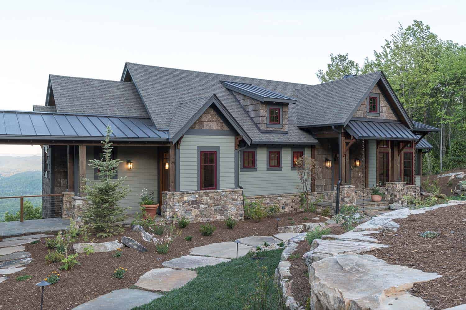 mountain-home-front-elevation-garage
