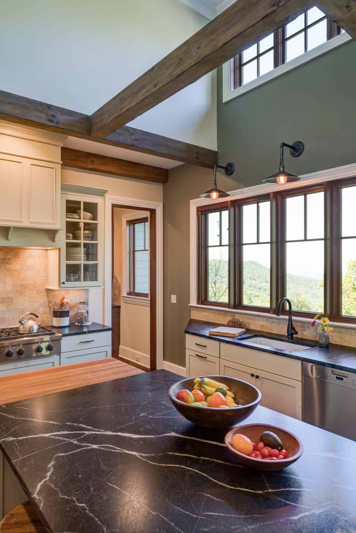 kitchen-mountain-views-vaulted-ceiling