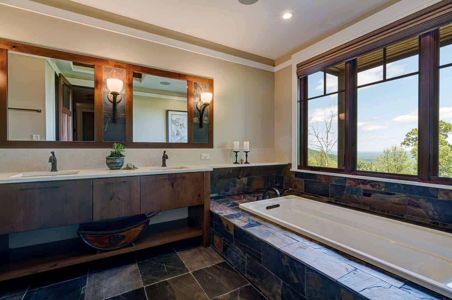 farmhouse-bathroom-vanity-and-tub