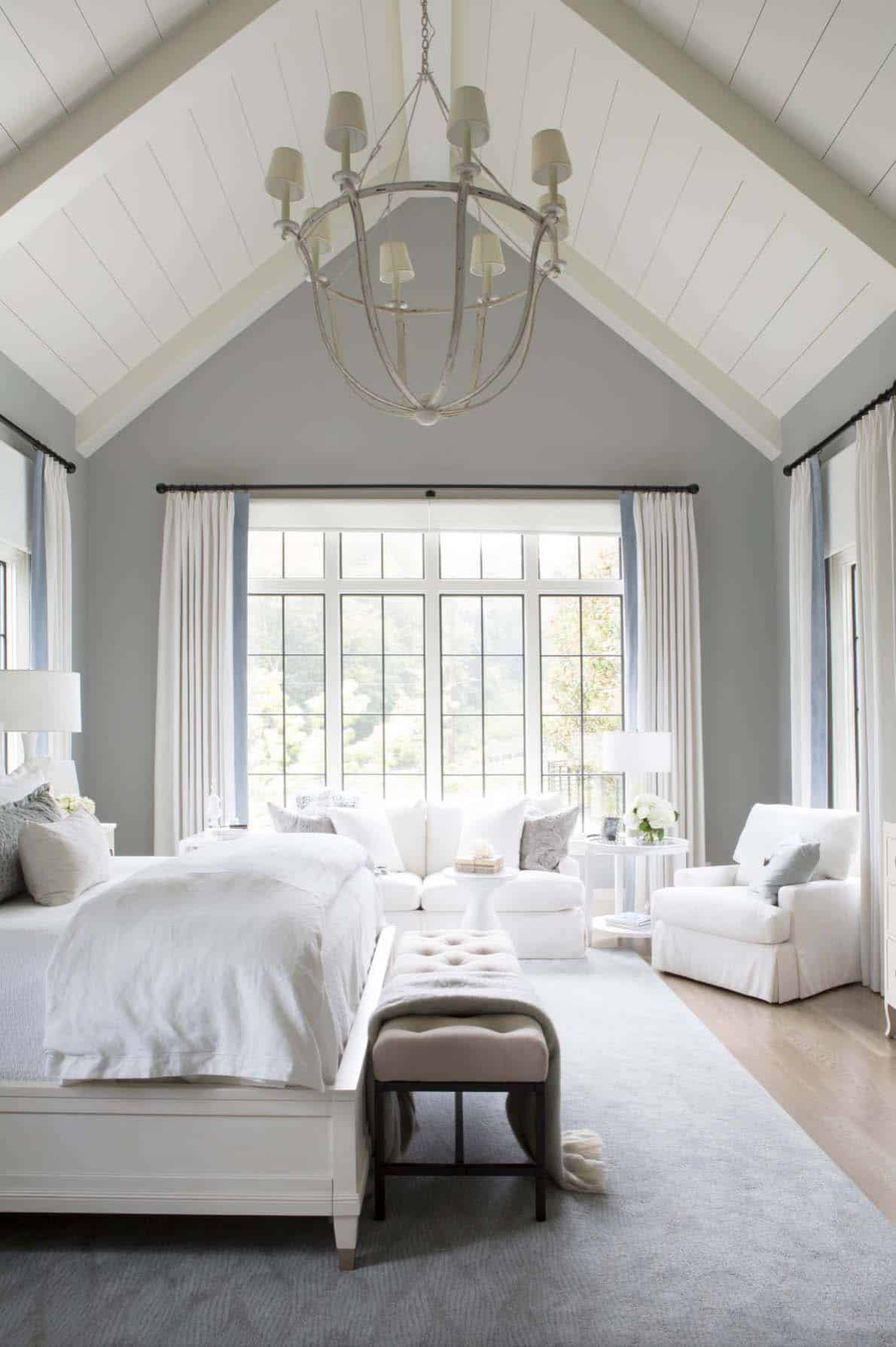 elegant-and-cozy-gray-bedroom-design-scheme