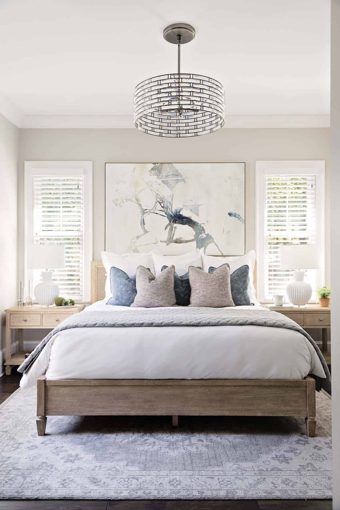sophisticated-gray-bedroom-design-scheme