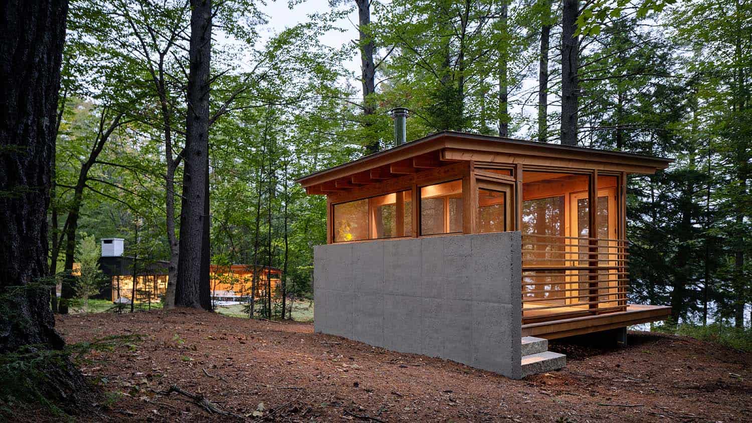 woodland-cabin-retreat-exterior