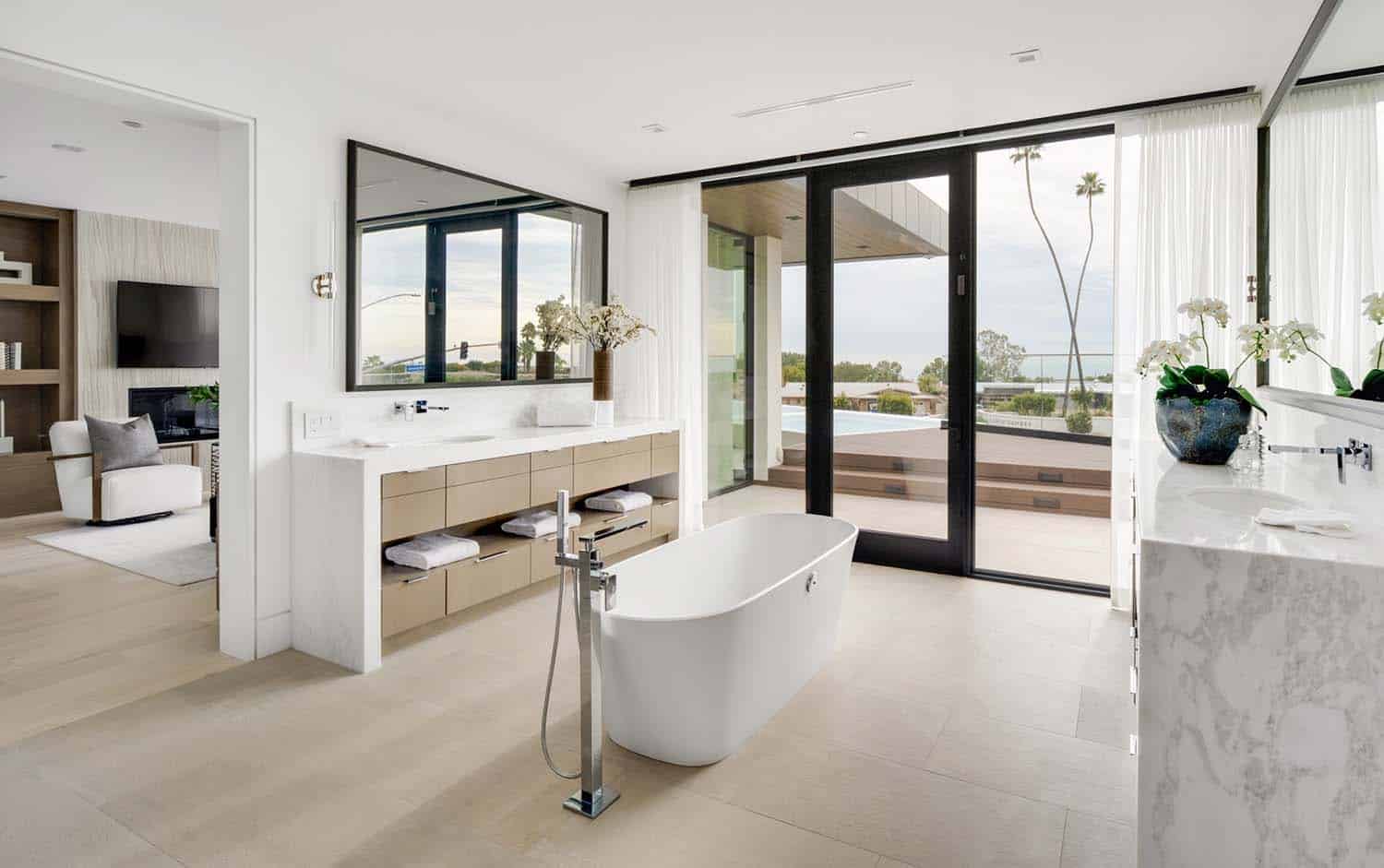 contemporary-bathroom-with-a-freestanding-tub