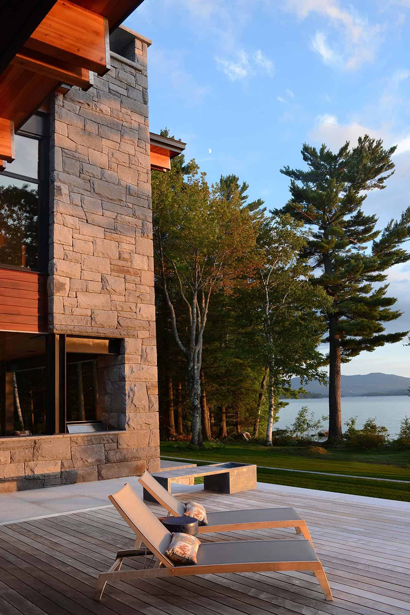 lake-house-exterior-deck