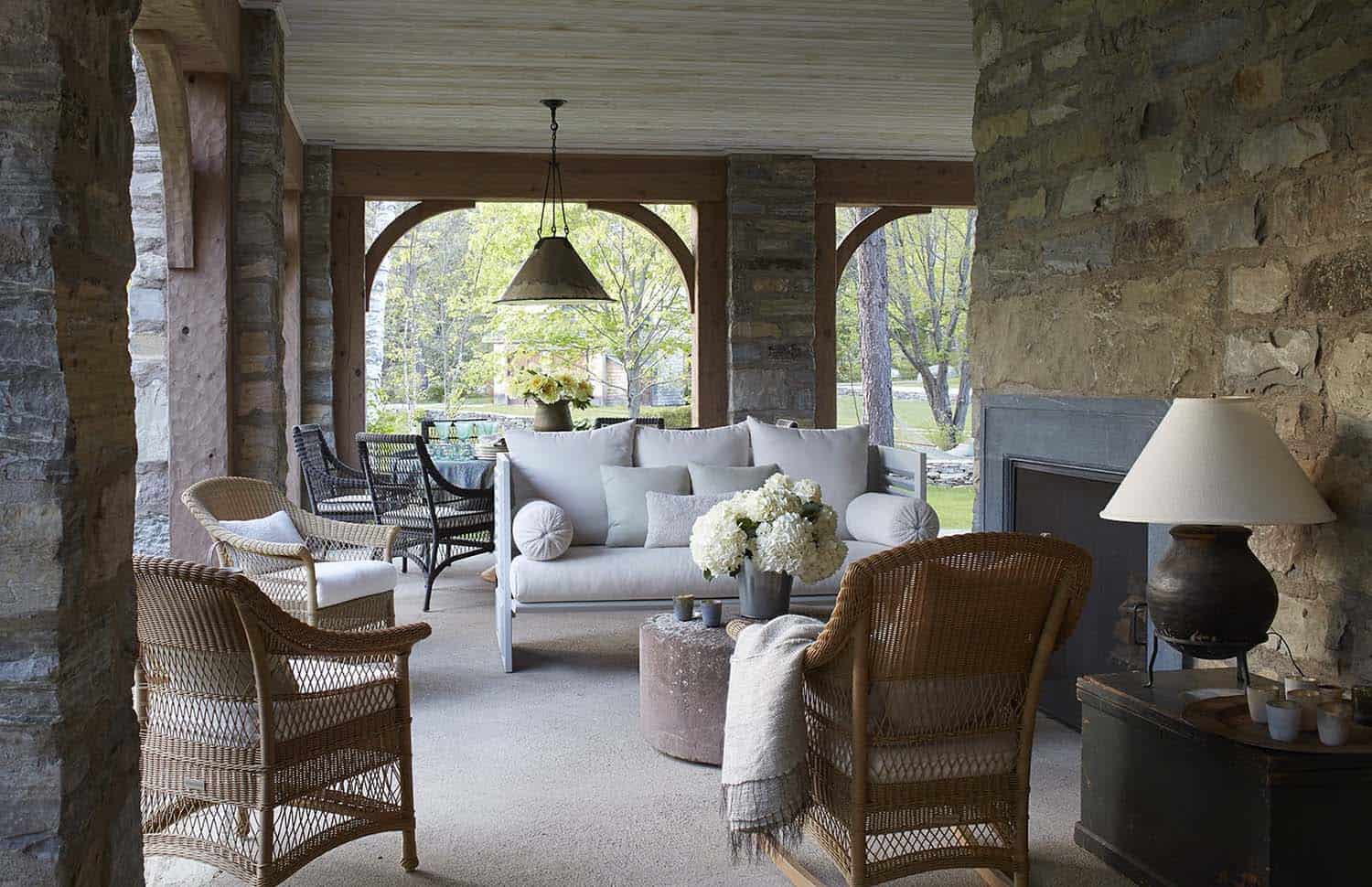 modern-rustic-covered-porch