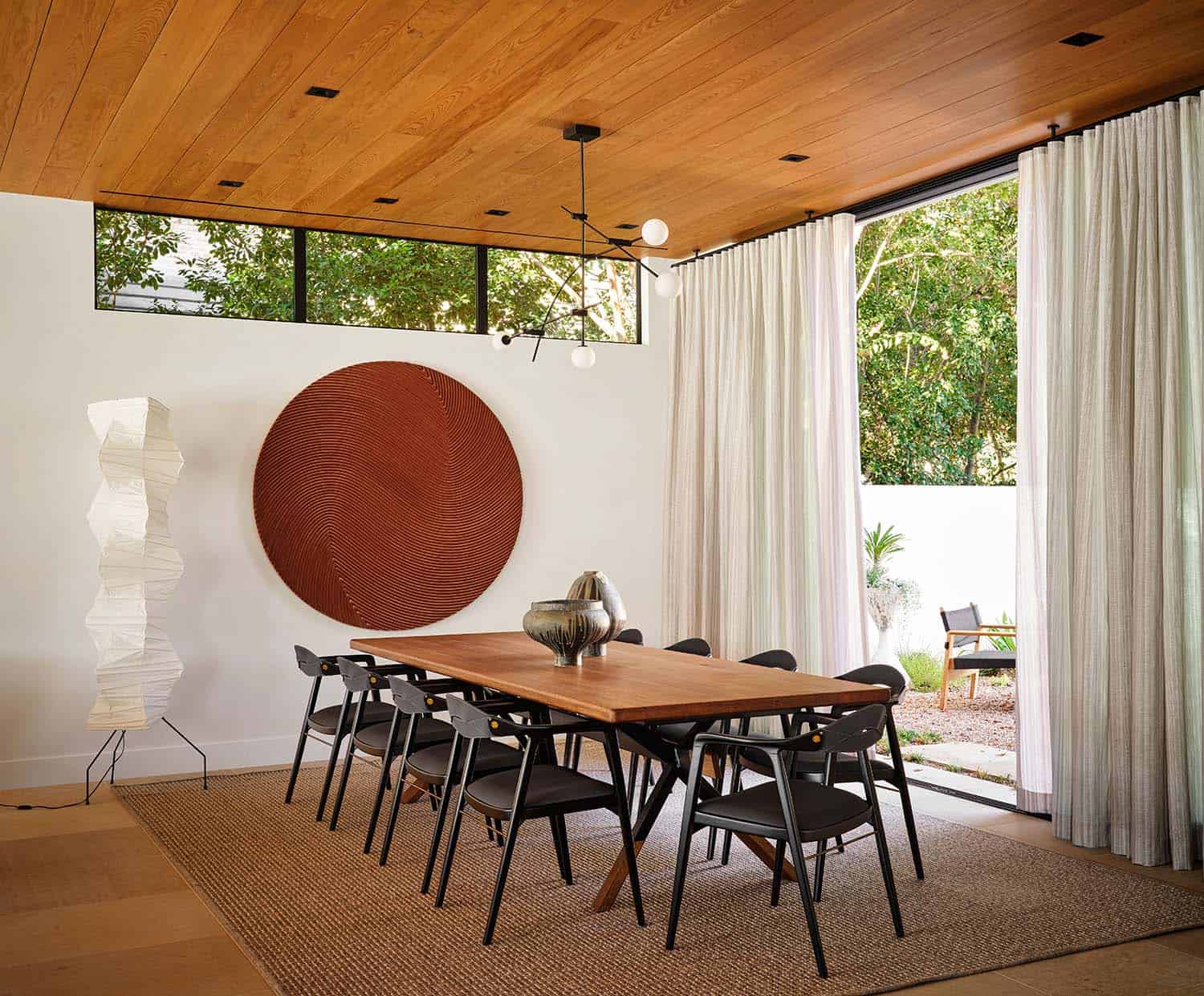 organic-modern-dining-room