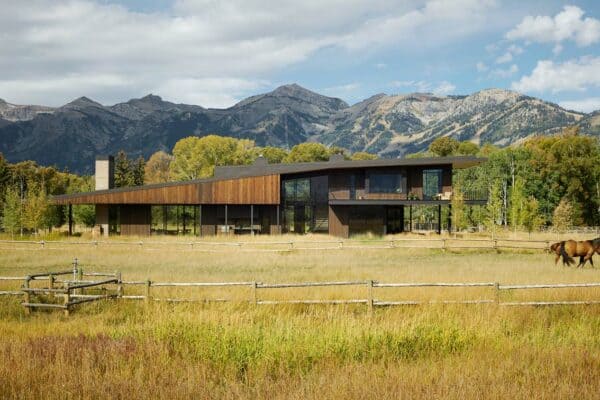 featured posts image for A Wyoming ranch house boasts unforgettable views of the Teton Mountains
