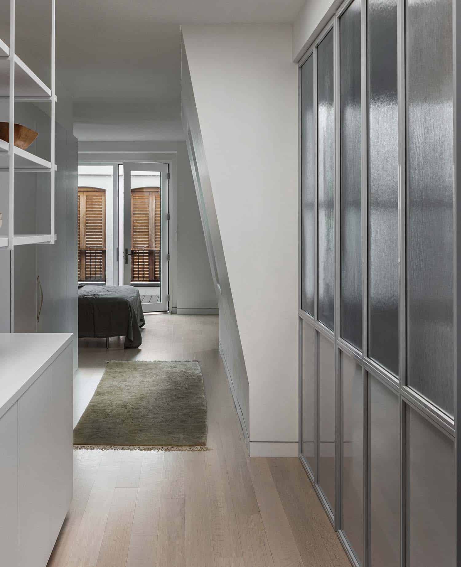 modern-hallway-leading-into-the-bedroom