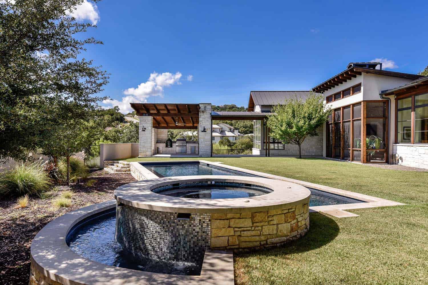 transitional-home-pool
