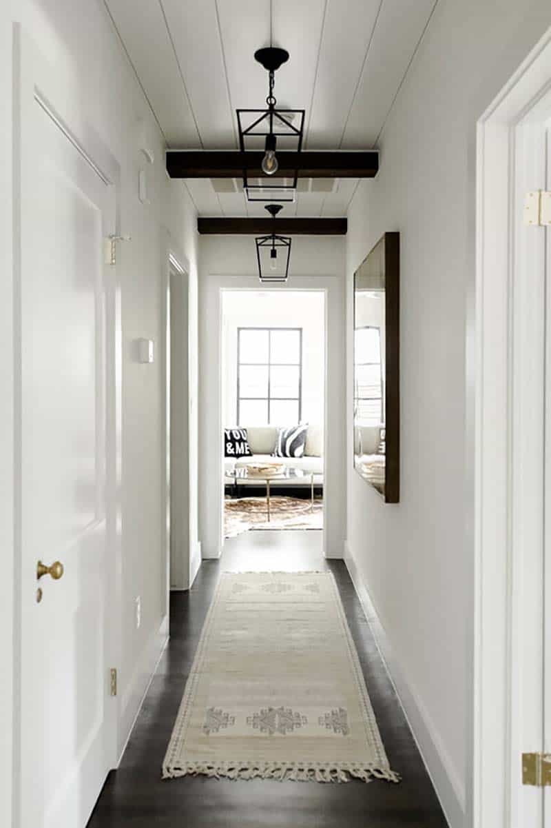 transitional-style-hallway