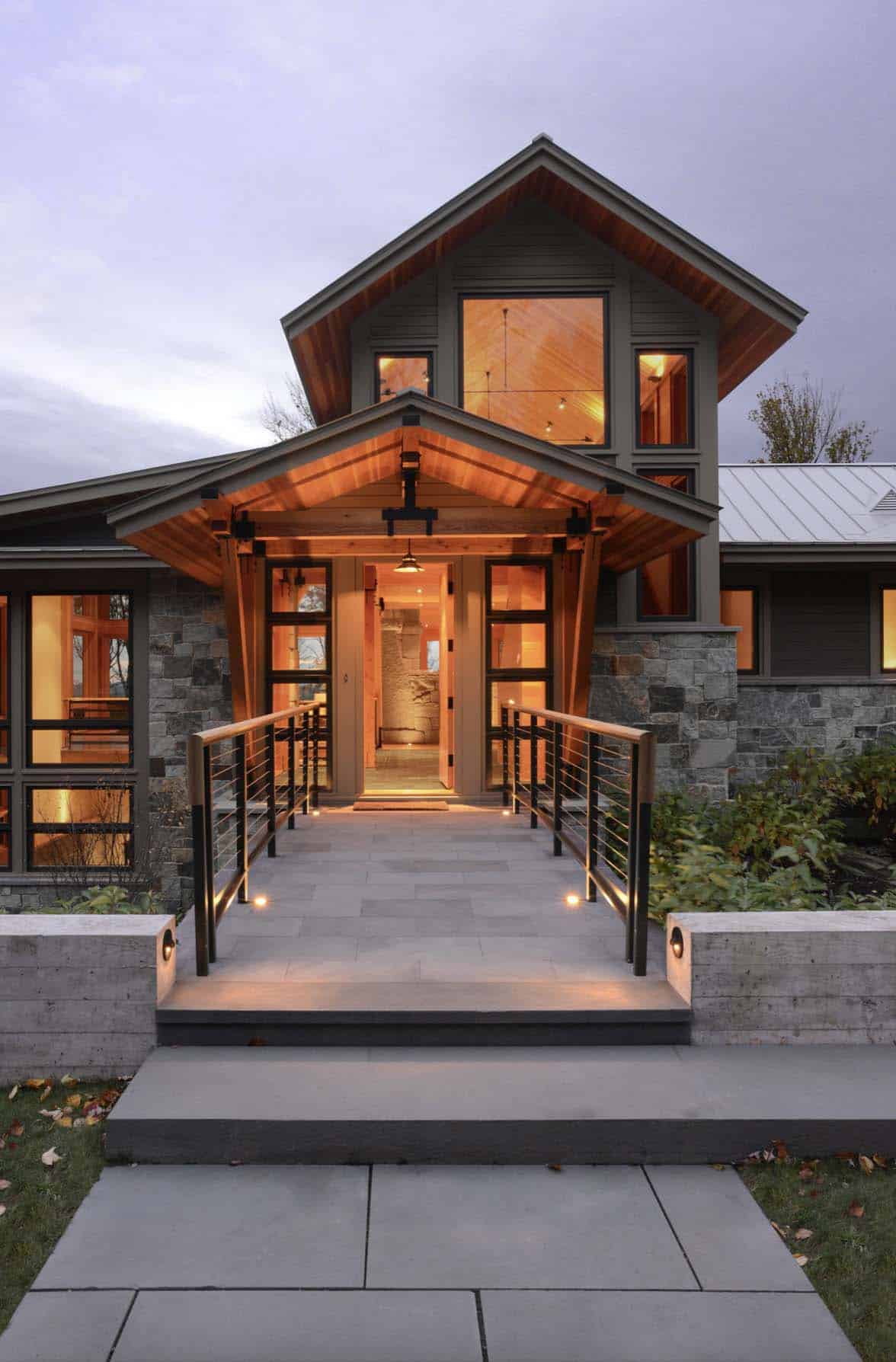 mountain-house-entry-rustic-exterior